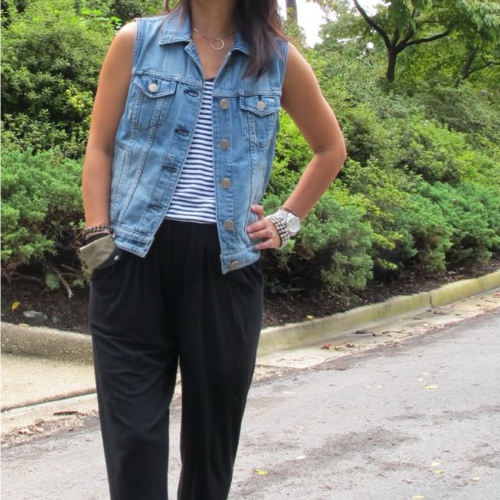 Rue 21 Jean Sleeveless Vest Jacket Large